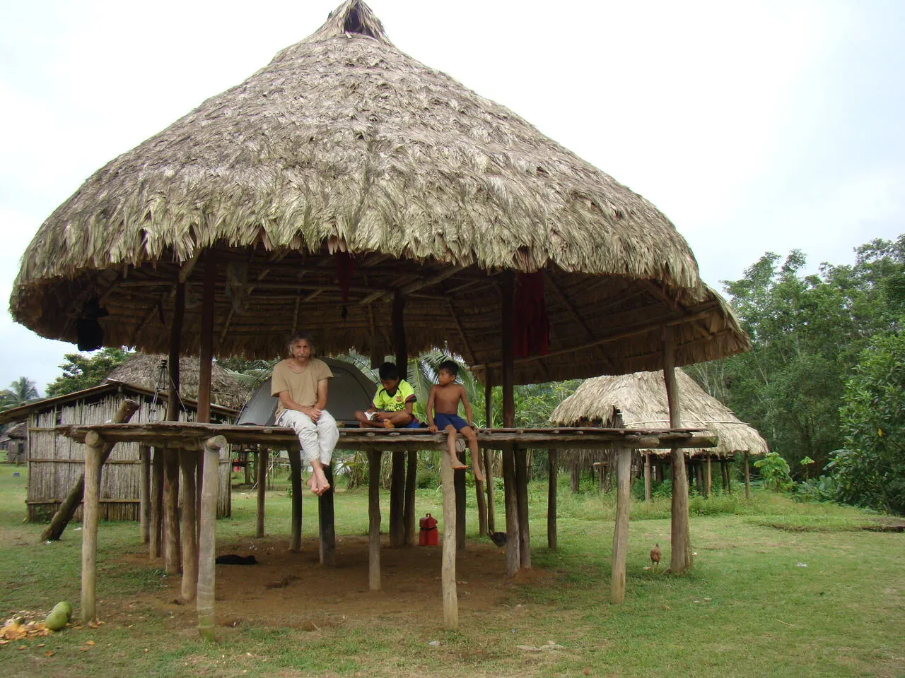 An open-air kitchen on stilts above the ground (34 of 48)